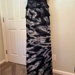 Charlotte Tarantola Black and Gray Maxi Skirt
